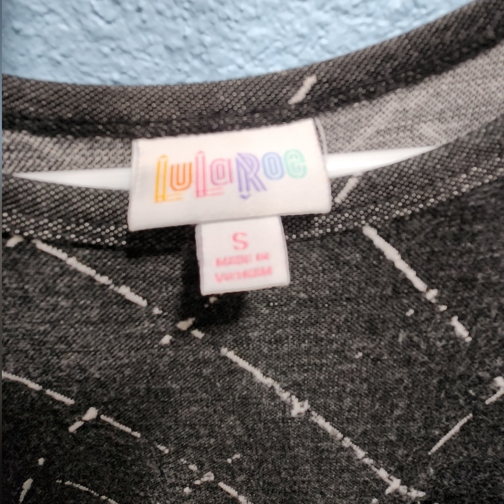 LulaRoe black with white detail small Carly